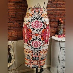 Bebe Multicolor Patterned Pencil Skirt